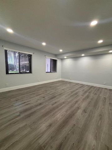 4725 SW 62nd Avenue 103, Davie, FL 33314