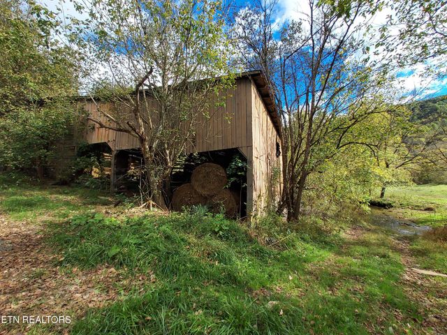 6835 Mulberry Gap Rd, Sneedville, TN 37869