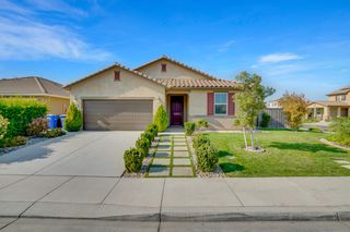 841 Stawell Dr, Patterson, CA 95363