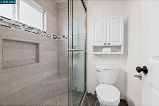 1765 Glazier Dr, Concord, CA 94521