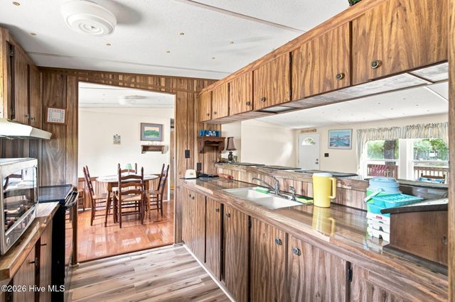 1710 Ocean View Drive SW, Ocean Isle Beach, NC 28469
