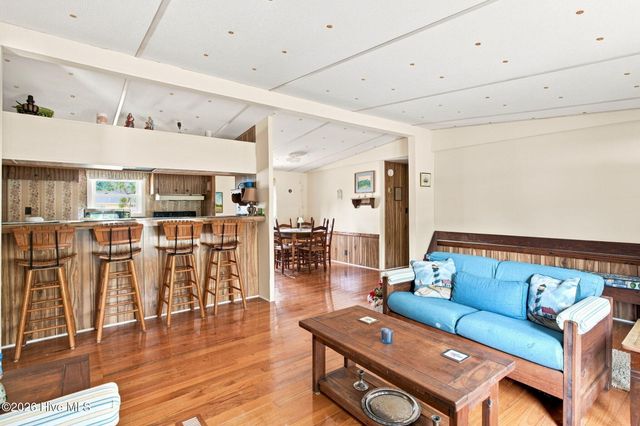 1710 Ocean View Drive SW, Ocean Isle Beach, NC 28469