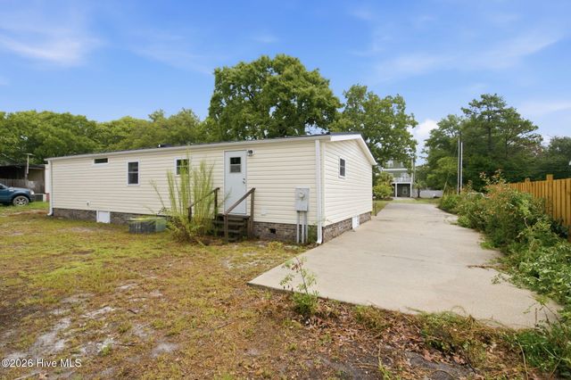 1710 Ocean View Drive SW, Ocean Isle Beach, NC 28469