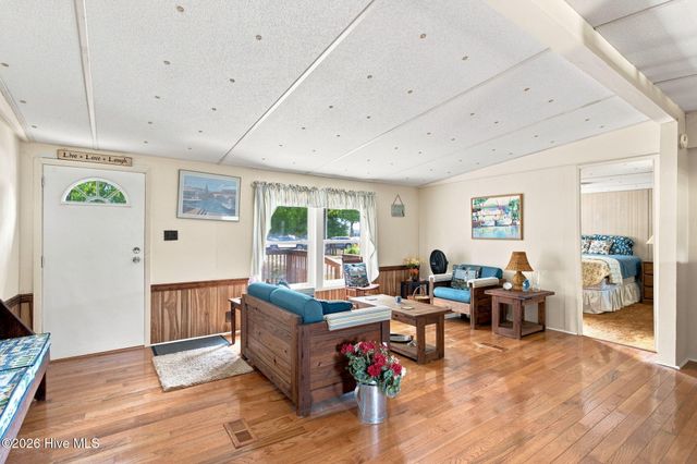 1710 Ocean View Drive SW, Ocean Isle Beach, NC 28469