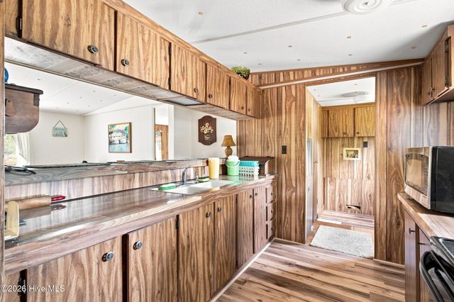 1710 Ocean View Drive SW, Ocean Isle Beach, NC 28469