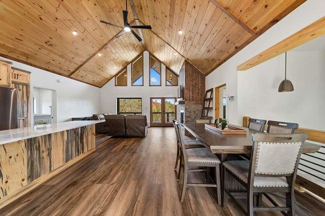 100 Walnut Trace, Mineral Bluff, GA 30559