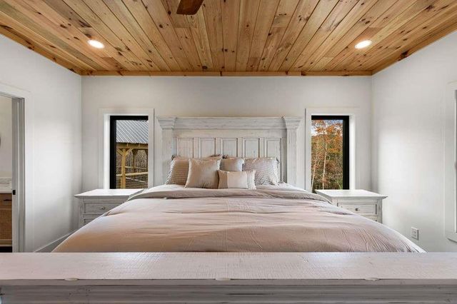 100 Walnut Trace, Mineral Bluff, GA 30559