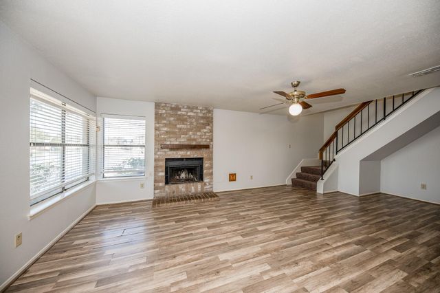 2711 Grants Lake Boulevard 202, Sugar Land, TX 77479