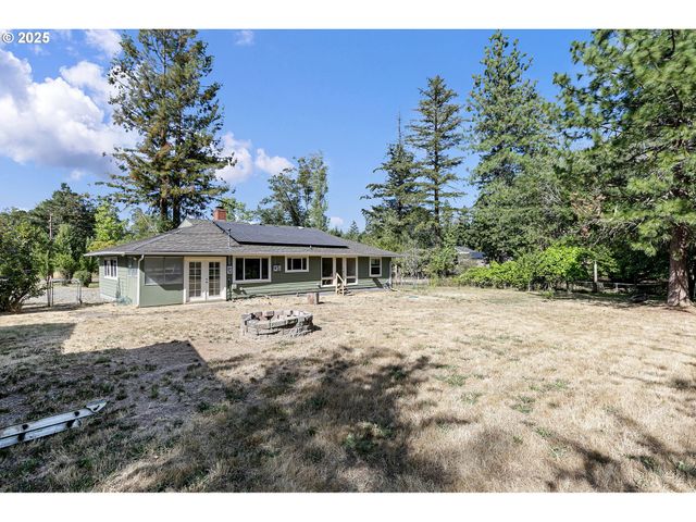 25412 JEANS Rd, Veneta, OR 97487