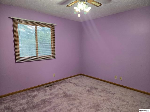 13206 S 35th Street, Bellevue, NE 68123