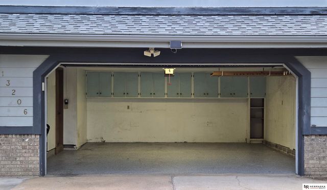 13206 S 35th Street, Bellevue, NE 68123