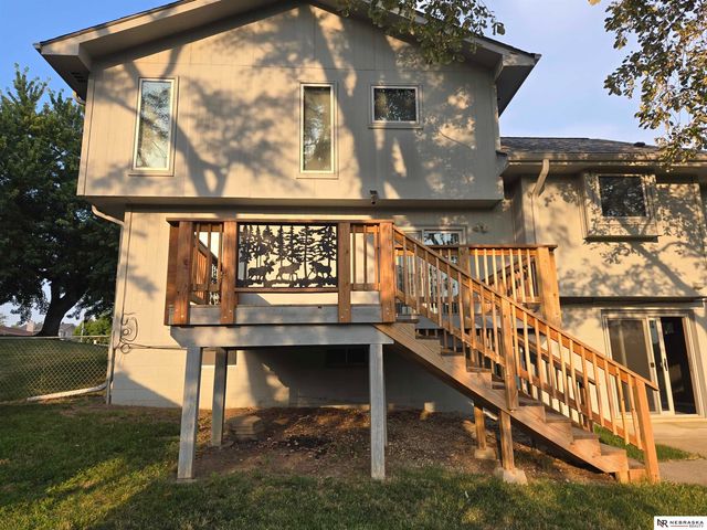13206 S 35th Street, Bellevue, NE 68123