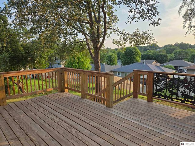 13206 S 35th Street, Bellevue, NE 68123