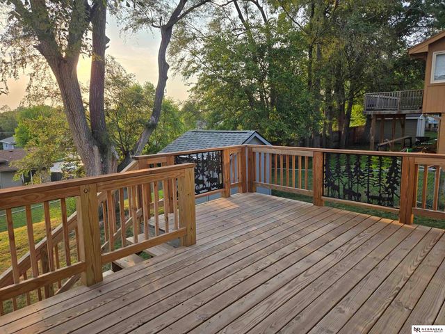 13206 S 35th Street, Bellevue, NE 68123