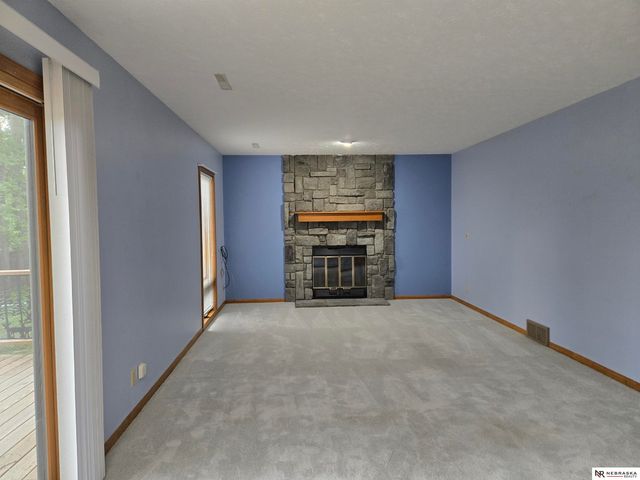 13206 S 35th Street, Bellevue, NE 68123