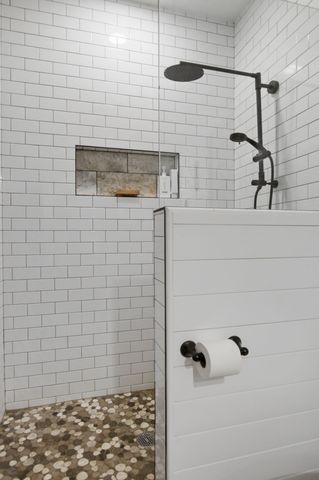 1012 Vista Hills Drive, Reno, TX 76082