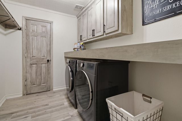 1012 Vista Hills Drive, Reno, TX 76082