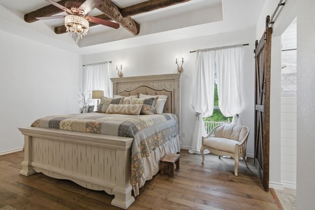 1012 Vista Hills Drive, Reno, TX 76082