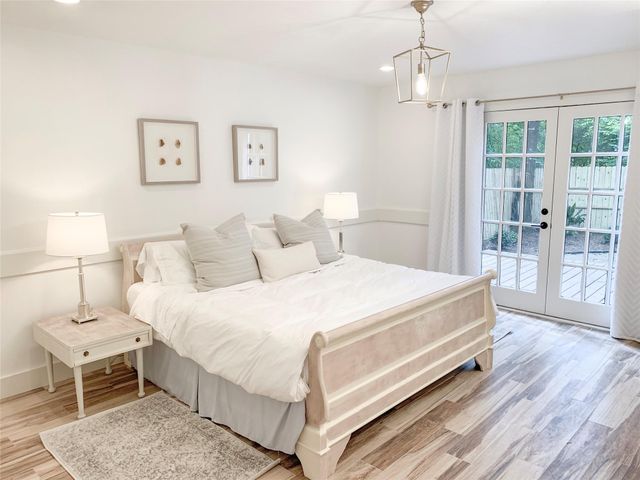 5 Sandlily Court, The Woodlands, TX 77380