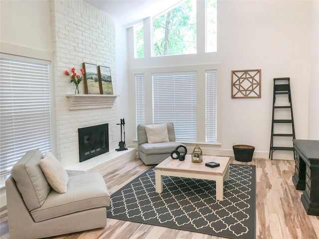5 Sandlily Court, The Woodlands, TX 77380