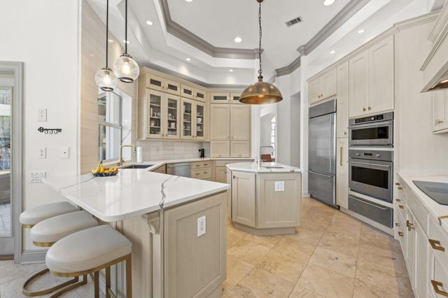 4561 Nautical Court, Destin, FL 32541