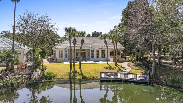4561 Nautical Court, Destin, FL 32541
