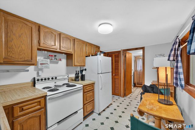 15 Hazen Street, Chester, CT 06412