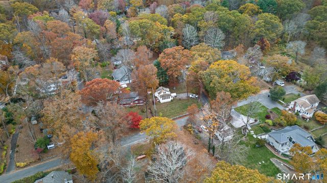 15 Hazen Street, Chester, CT 06412