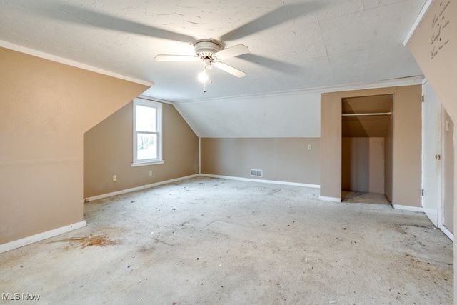 4276 Grove Avenue, Willoughby, OH 44094