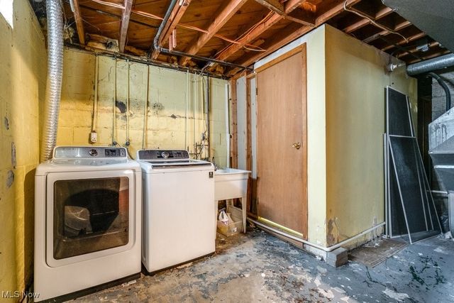 4276 Grove Avenue, Willoughby, OH 44094