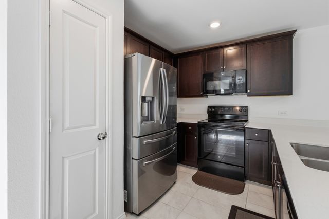 3248 Peyton Lila Road, Dallas, TX 75212