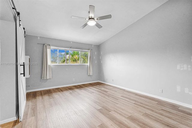 2149 W Discovery Cir W, Deerfield Beach, FL 33442