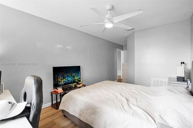 2149 W Discovery Cir W, Deerfield Beach, FL 33442