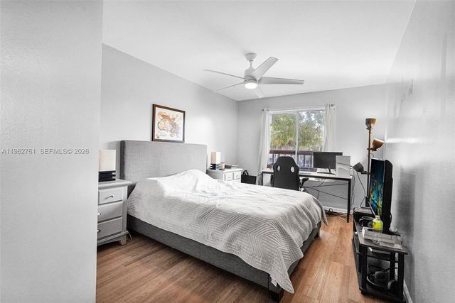 2149 W Discovery Cir W, Deerfield Beach, FL 33442