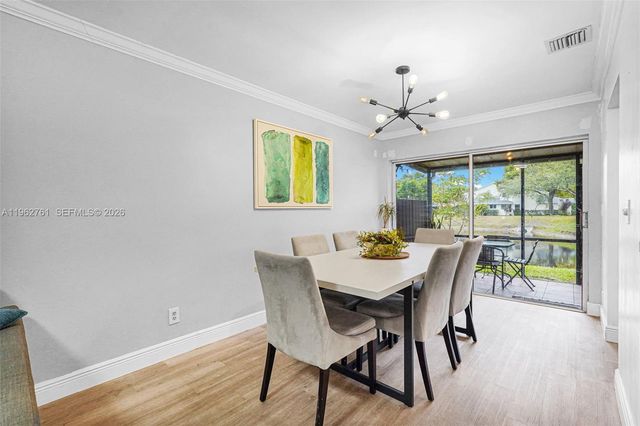 2149 W Discovery Cir W, Deerfield Beach, FL 33442