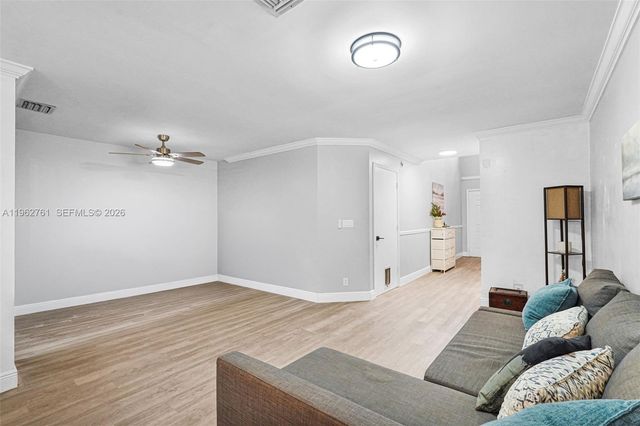 2149 W Discovery Cir W, Deerfield Beach, FL 33442