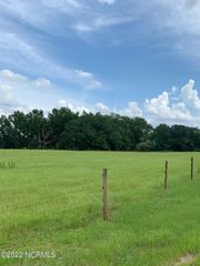 5188 Lobelia Road, Vass, NC 28394