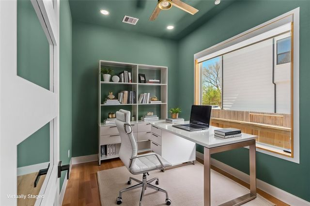 306 E 40th Street A, Houston, TX 77018