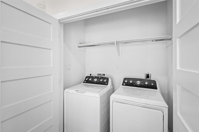 306 E 40th Street A, Houston, TX 77018