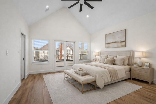 306 E 40th Street A, Houston, TX 77018