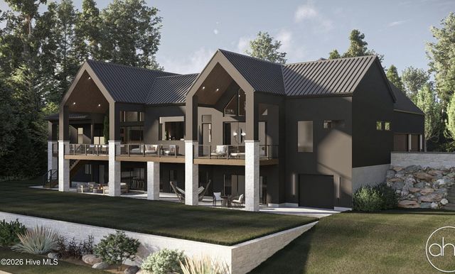 128 Missie Cove Lane, Sneads Ferry, NC 28460