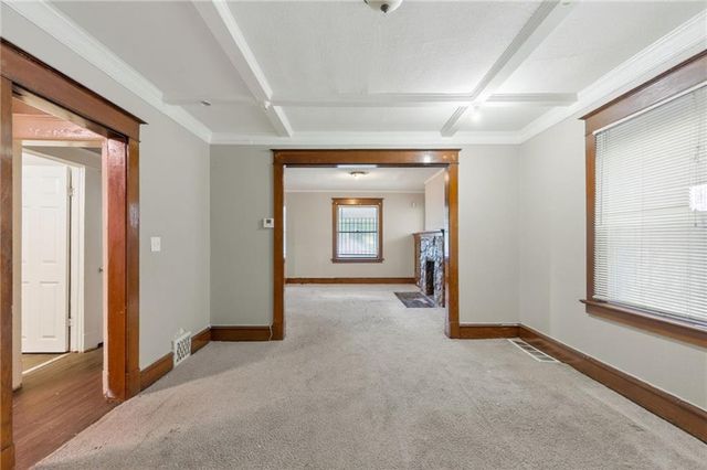 4423 FLORA Avenue, Kansas City, MO 64110