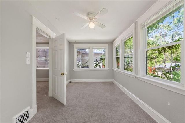 4423 FLORA Avenue, Kansas City, MO 64110