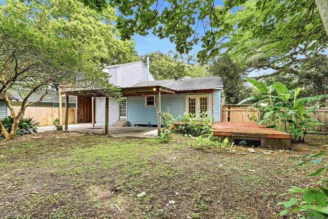535 Avenue G, Port Allen, LA 70767