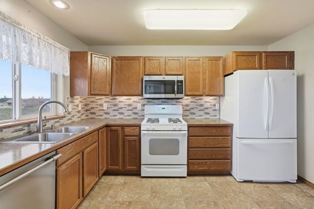 9216 N Oak St, Spokane, WA 99208