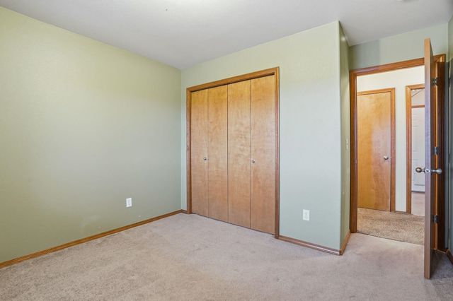 9216 N Oak St, Spokane, WA 99208