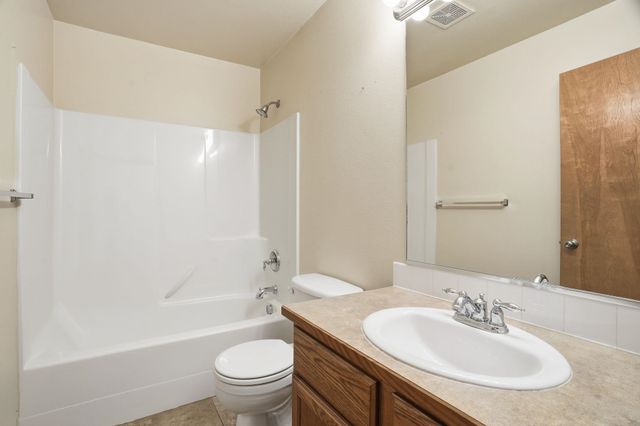 9216 N Oak St, Spokane, WA 99208