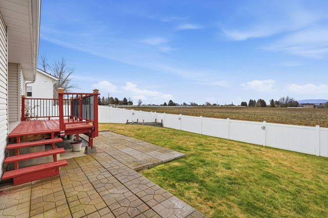 9216 N Oak St, Spokane, WA 99208