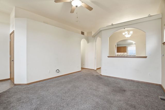 9216 N Oak St, Spokane, WA 99208