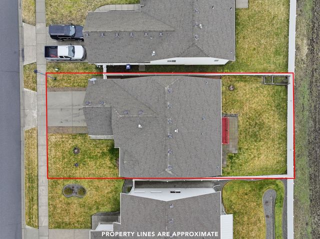 9216 N Oak St, Spokane, WA 99208